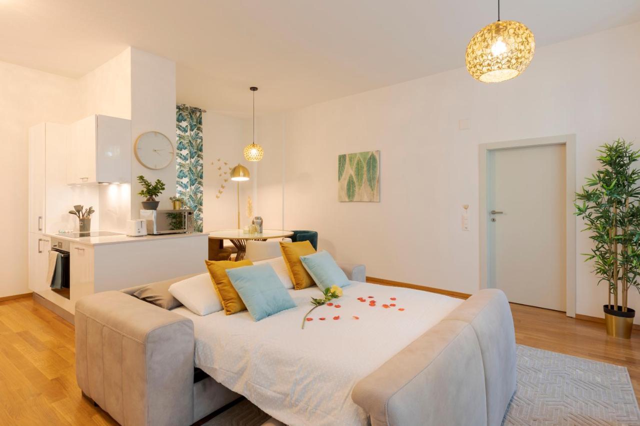 Cuore Di Relais E Chateaux 5 Stelle In Bellinzona City Of Castles -By Easylife Swiss Екстериор снимка